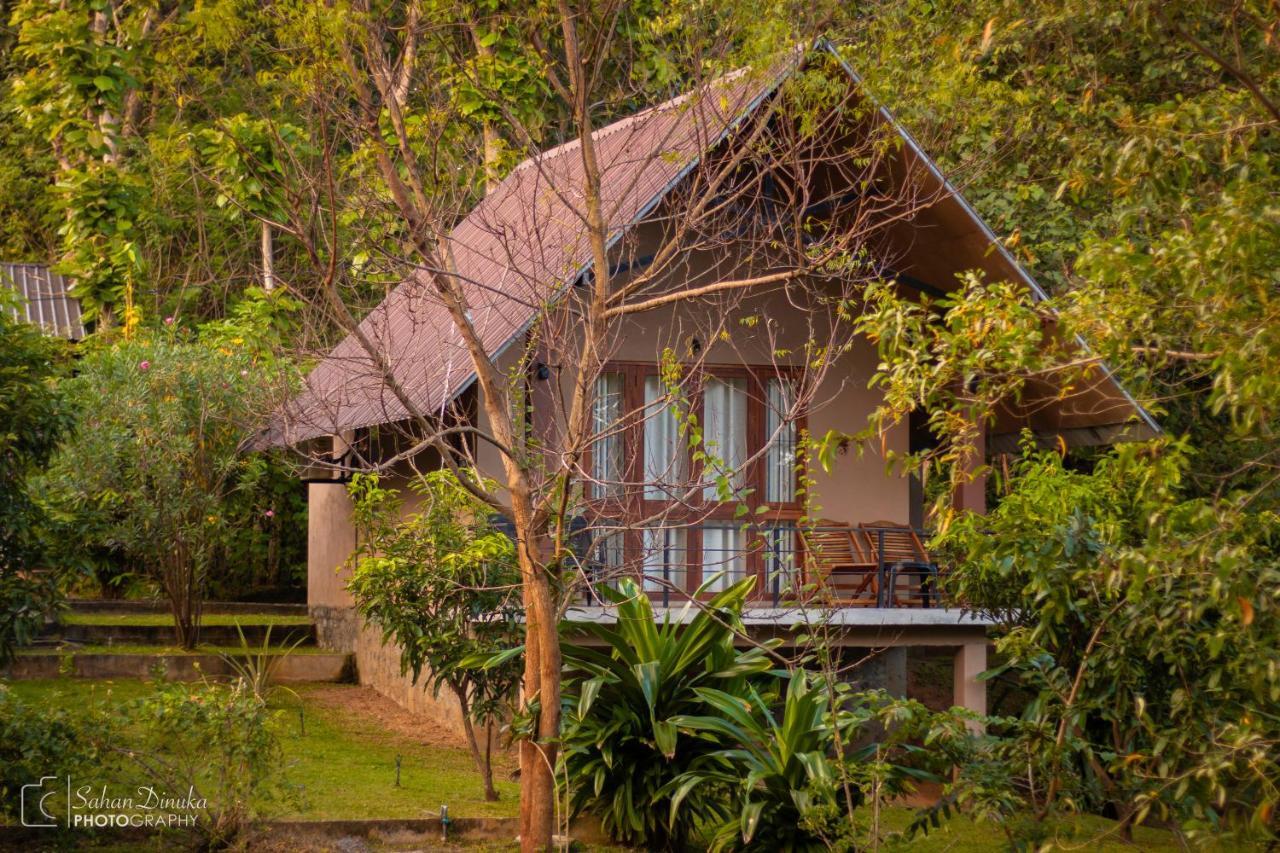 Hantara Udawalawa Hotel Udawalawe Exterior photo